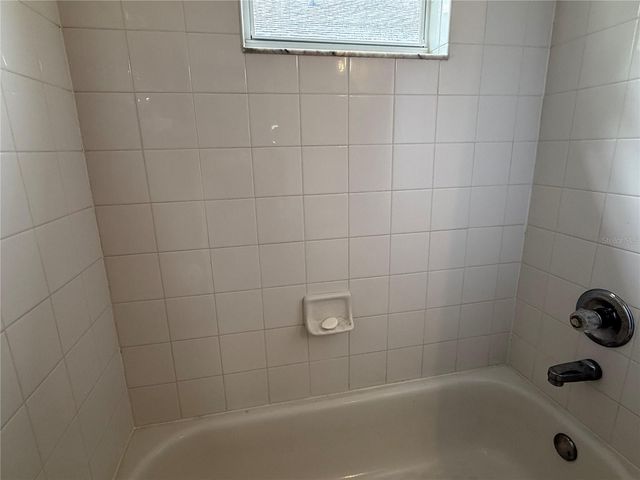 856 ROCKY MOUNTAIN COURT, Valrico, FL 33594