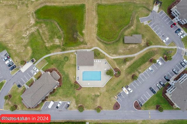 650 Cedar Point Boulevard B25, Cedar Point, NC 28584