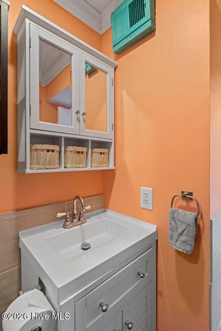 650 Cedar Point Boulevard B25, Cedar Point, NC 28584