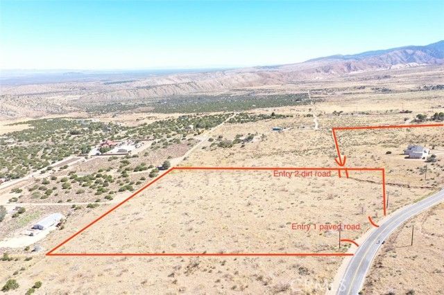 113 Juniper Hills Rd., Juniper, CA 93543