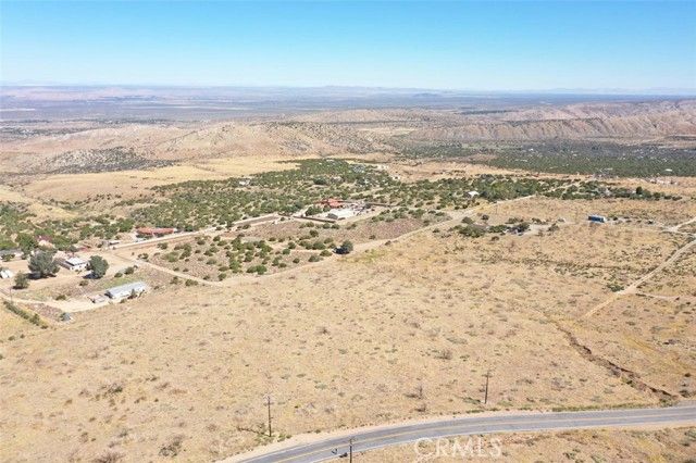 113 Juniper Hills Rd., Juniper, CA 93543