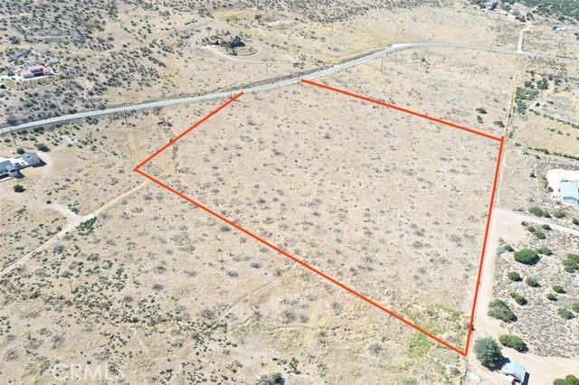 113 Juniper Hills Rd., Juniper, CA 93543