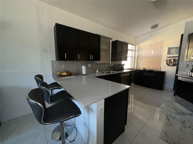 13337 SW 52nd St, Miramar, FL 33027