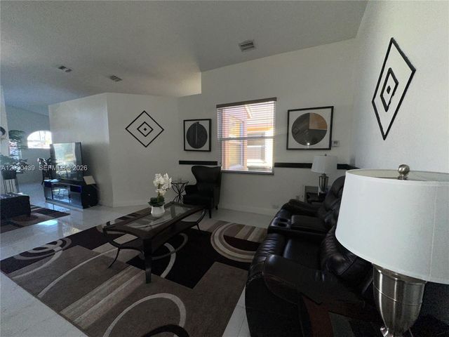 13337 SW 52nd St, Miramar, FL 33027