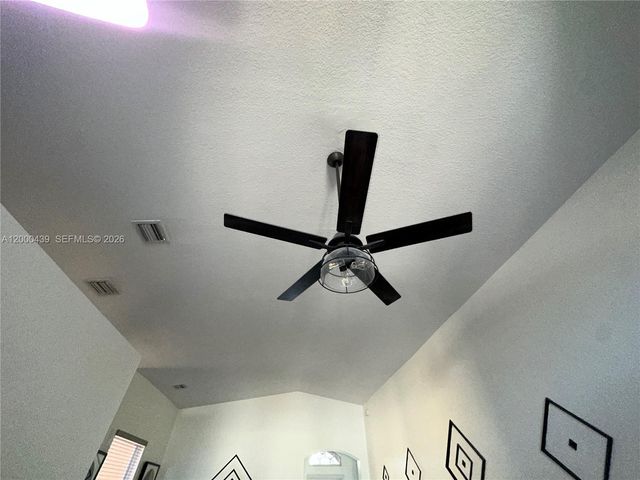 13337 SW 52nd St, Miramar, FL 33027