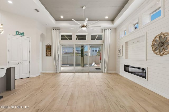10707 AVENTURA Drive, Jacksonville, FL 32256