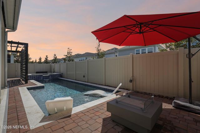 10707 AVENTURA Drive, Jacksonville, FL 32256