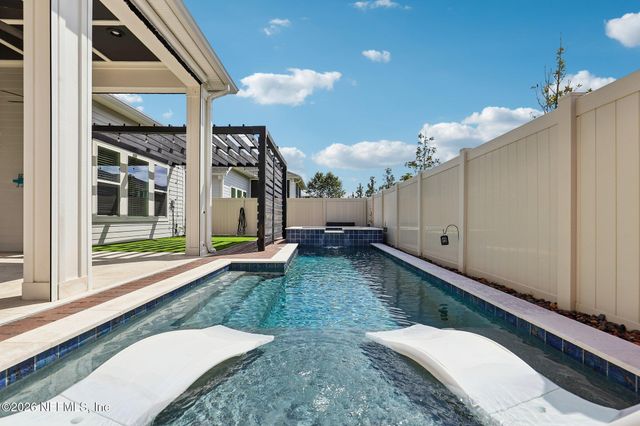 10707 AVENTURA Drive, Jacksonville, FL 32256
