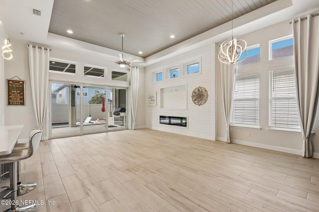 10707 AVENTURA Drive, Jacksonville, FL 32256