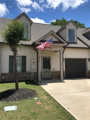 3774 Shades Valley Lane, Gainesville, GA 30501