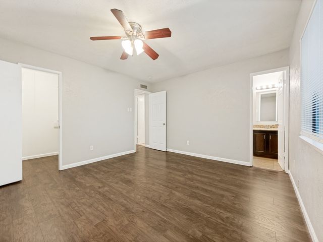 5225 Knox Drive, The Colony, TX 75056