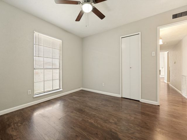 5225 Knox Drive, The Colony, TX 75056