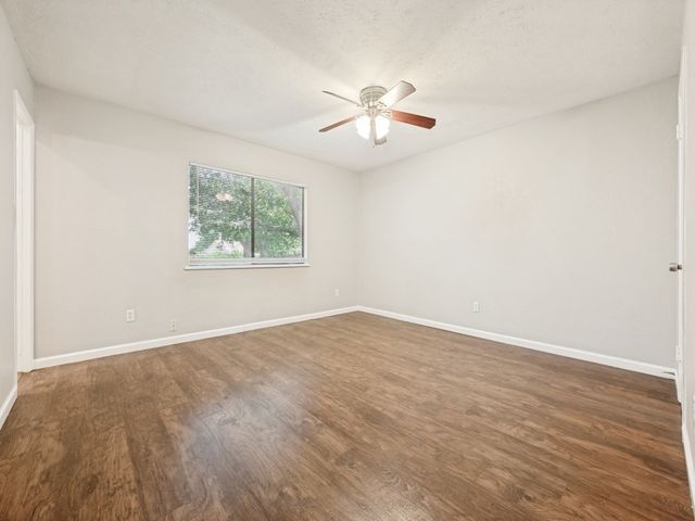5225 Knox Drive, The Colony, TX 75056