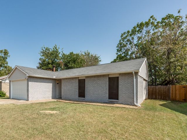 5225 Knox Drive, The Colony, TX 75056