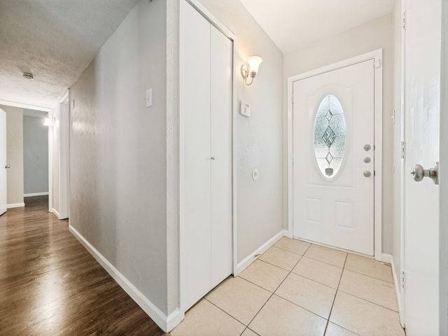 5225 Knox Drive, The Colony, TX 75056