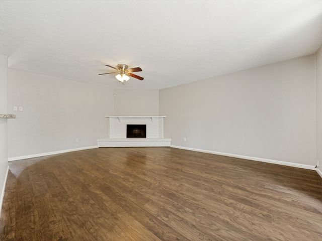 5225 Knox Drive, The Colony, TX 75056
