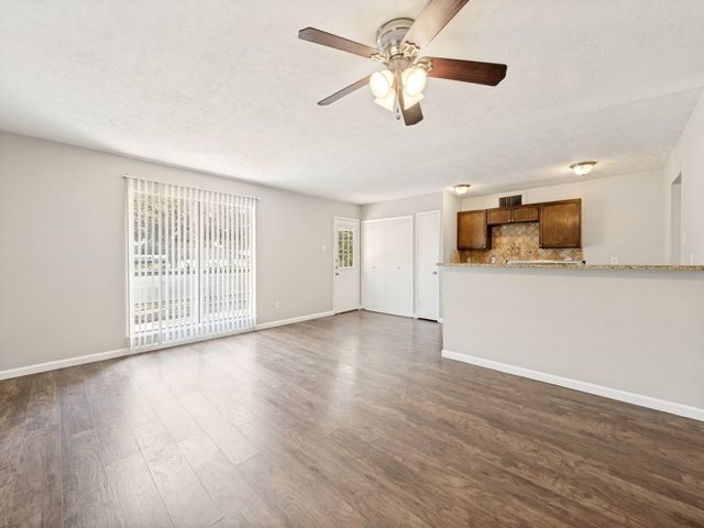 5225 Knox Drive, The Colony, TX 75056