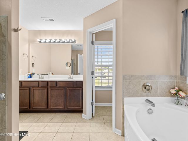 703 Stafford Lane, Jacksonville, NC 28546