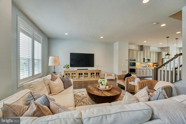 44714 ELLSWORTH TER, Ashburn, VA 20147