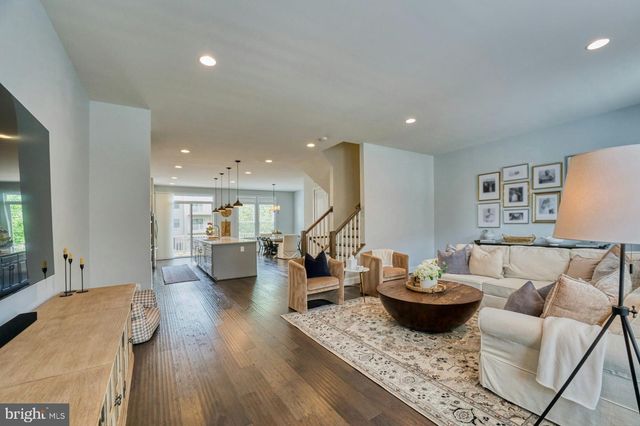 44714 ELLSWORTH TER, Ashburn, VA 20147