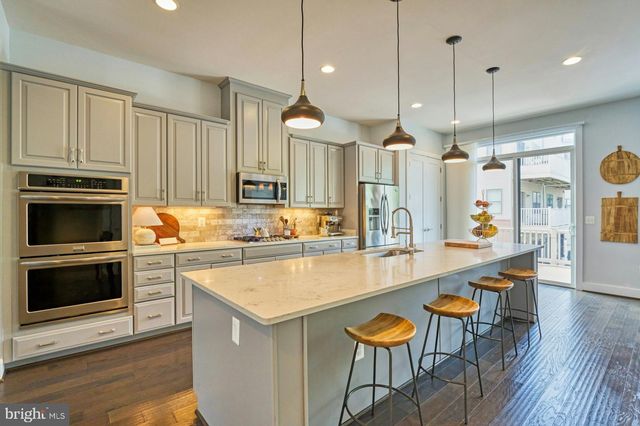 44714 ELLSWORTH TER, Ashburn, VA 20147