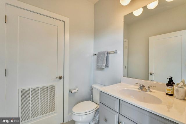 44714 ELLSWORTH TER, Ashburn, VA 20147