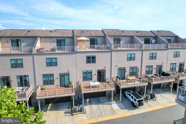 44714 ELLSWORTH TER, Ashburn, VA 20147
