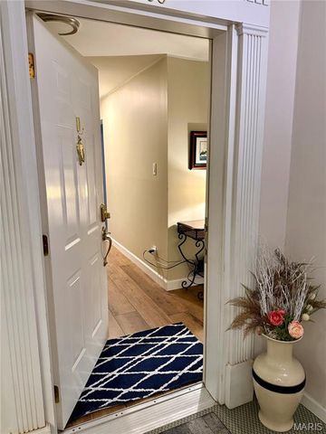 1608 Lake Knoll Drive 1A, Lake St Louis, MO 63367