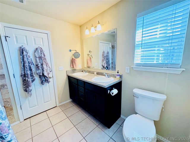 1310 Panther Lane, Sapulpa, OK 74066