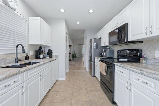 1468 TURNBERRY DRIVE, Venice, FL 34292