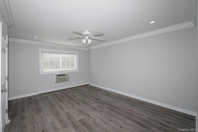 226 Lakeland Avenue G-1, Sayville, NY 11782