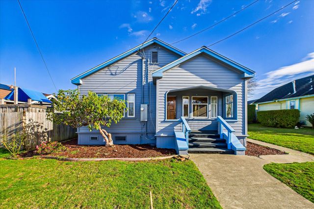 2539 D Street, Eureka, CA 95501