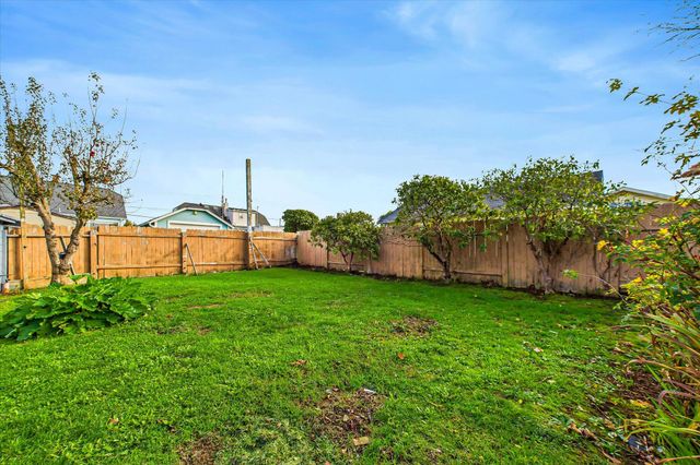 2539 D Street, Eureka, CA 95501