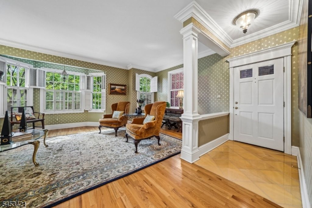 25 Norwood Avenue Unit 2 2, Summit City, NJ 07901 — photo 3