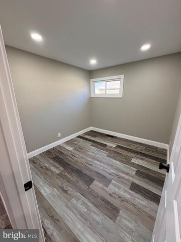 702 SMITH LN, Mount Holly, NJ 08060