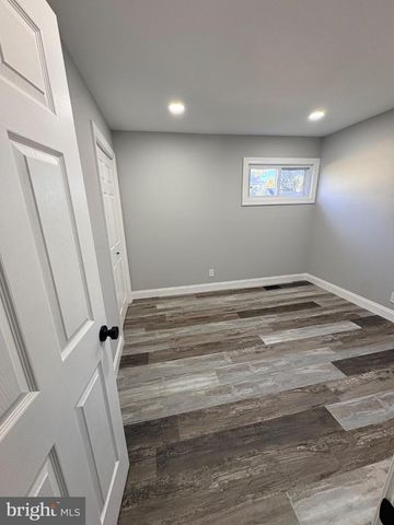 702 SMITH LN, Mount Holly, NJ 08060