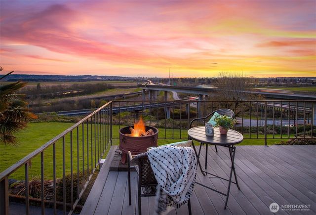 2004 Valley View Drive, Lake Stevens, WA 98258