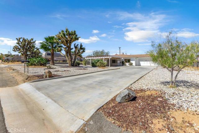 7120 La Habra, Yucca Valley, CA 92284