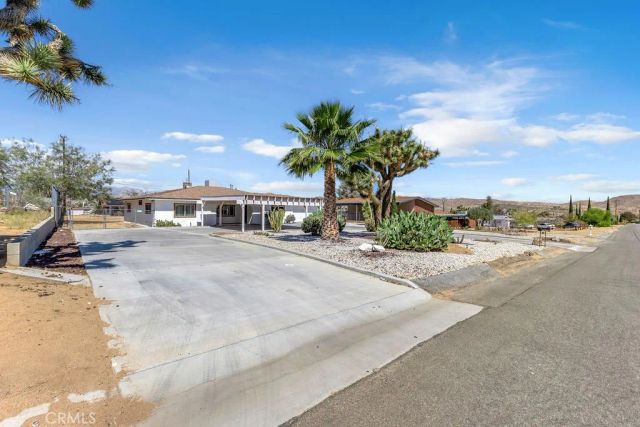 7120 La Habra, Yucca Valley, CA 92284