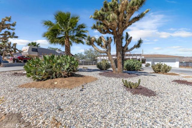 7120 La Habra, Yucca Valley, CA 92284