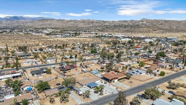 7120 La Habra, Yucca Valley, CA 92284