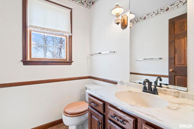 3424 BLUFF Road, Springfield, IL 62711