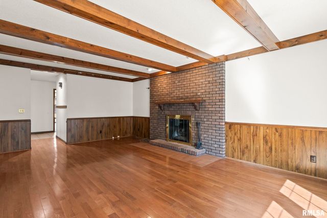 3424 BLUFF Road, Springfield, IL 62711