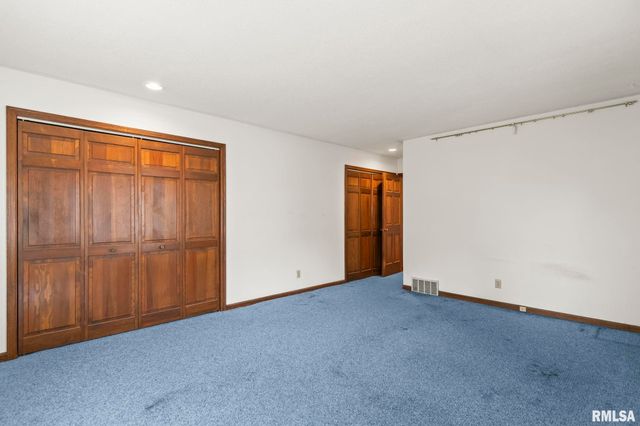 3424 BLUFF Road, Springfield, IL 62711