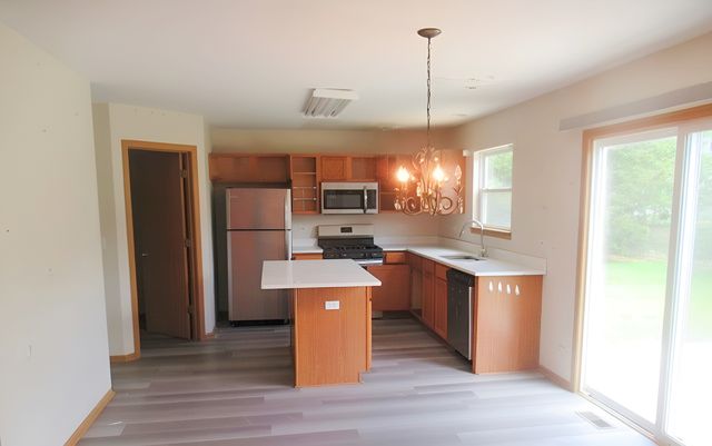 11850 Blue Bayou Drive, Huntley, IL 60142