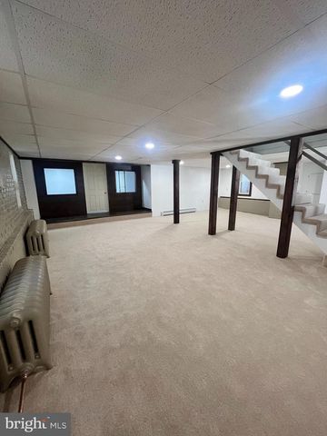 1528 E GRAND AVE, Tower City, PA 17980