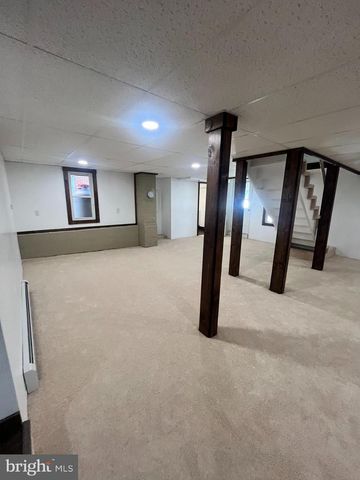 1528 E GRAND AVE, Tower City, PA 17980