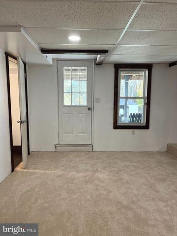 1528 E GRAND AVE, Tower City, PA 17980