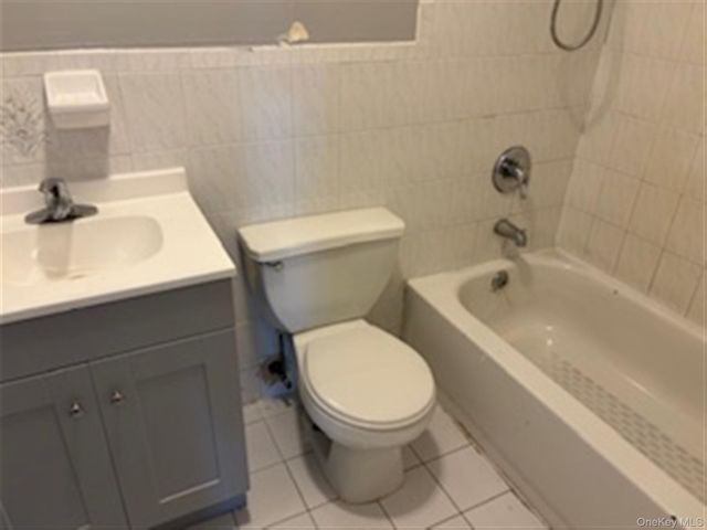 109-16 176th Street, Jamaica, NY 11433