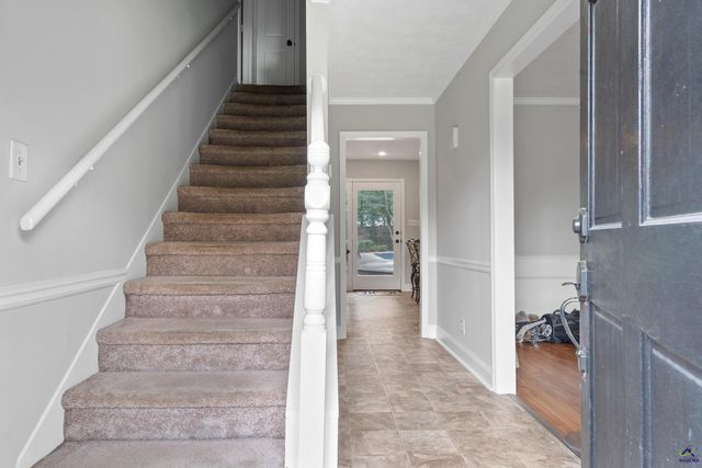 1418 Craddock Way, Macon, GA 31210